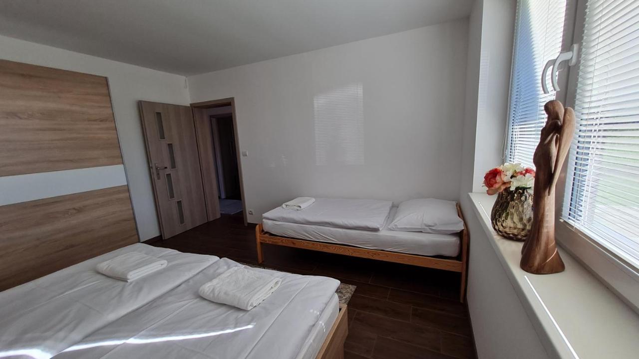 Kajula Apartamento Bešeňová Exterior foto